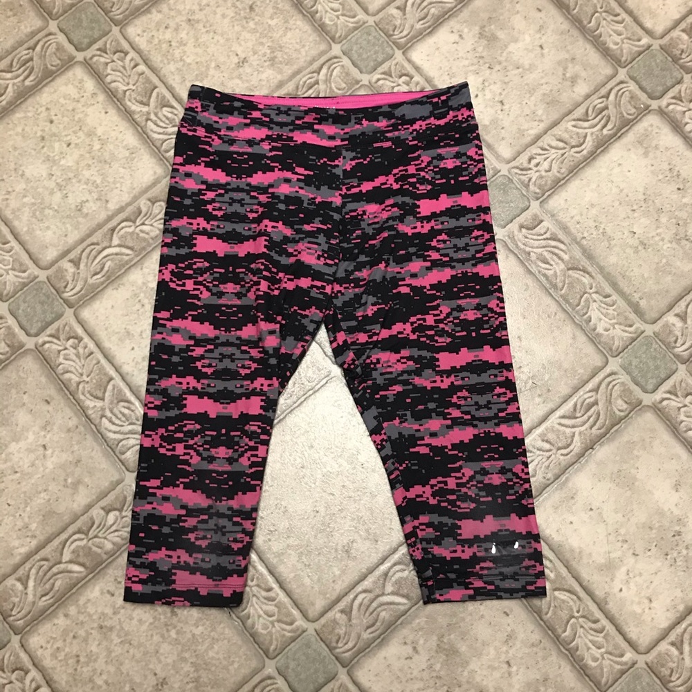 Marika tek crop leggings